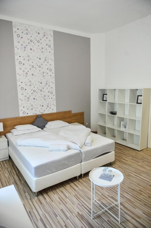 Elmeny Balaton Hotel Alsóörs Dış mekan fotoğraf